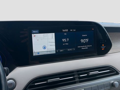 Used 2021 Hyundai Palisade SEL FWD image 11