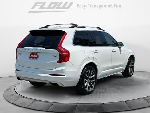 Used 2017 Volvo XC90 T6 Momentum w/ Vision Package AWD/4WD image 9