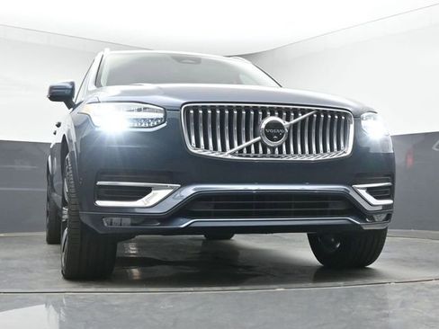 Used 2024 Volvo XC90 B6 Plus w/ Protection Package Premier AWD/4WD image 15