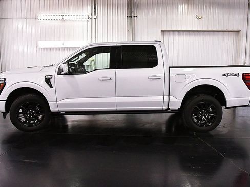 Used 2025 Ford F150 Platinum AWD/4WD image 4