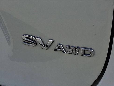 Used 2022 Nissan Rogue Sport SV image 32