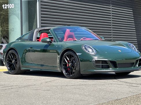 Certified 2019 Porsche 911 Targa 4 GTS AWD/4WD image 10