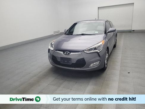 Used 2017 Hyundai Veloster Value Edition image 1
