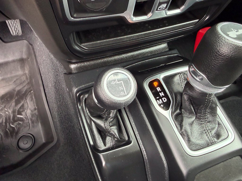 Used 2023 Jeep Wrangler Unlimited Sport AWD/4WD image 26