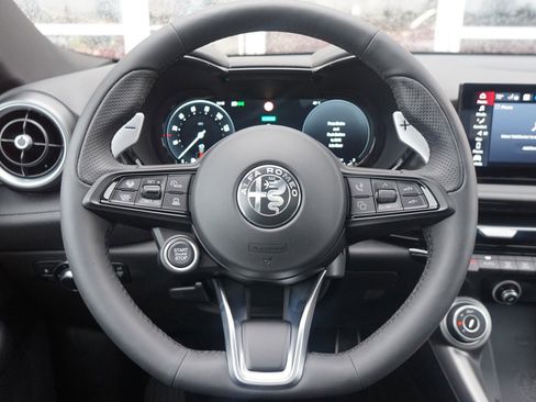 New 2024 Alfa Romeo Tonale Veloce image 22