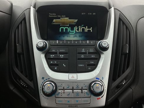 Used 2016 Chevrolet Equinox LTZ w/ Enhanced Convenience Package image 34