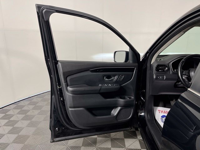 Used 2023 Honda Pilot EX-L image 10