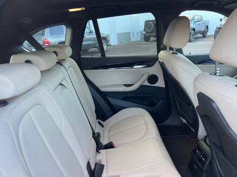 Used 2020 BMW X1 sDrive28i w/ Convenience Package FWD image 18