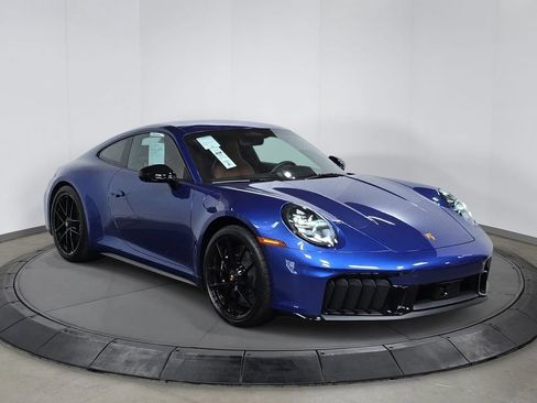 Certified 2026 Porsche 911 Carrera GTS RWD image 9