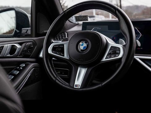 Used 2025 BMW X7 xDrive40i AWD/4WD image 20