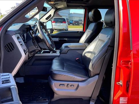 Used 2016 Ford F250 Lariat w/ Lariat Ultimate Package image 23