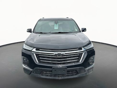 Used 2023 Chevrolet Traverse LT w/ LPO, Floor Liner Package image 8