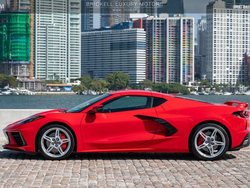 Used 2022 Chevrolet Corvette Stingray Preferred Cpe w/ Z51 Performance Package image 13