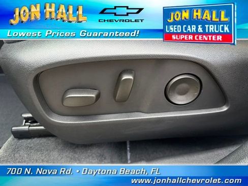 Used 2025 Chevrolet Equinox ACTIV w/ Safety and Technology Package image 11