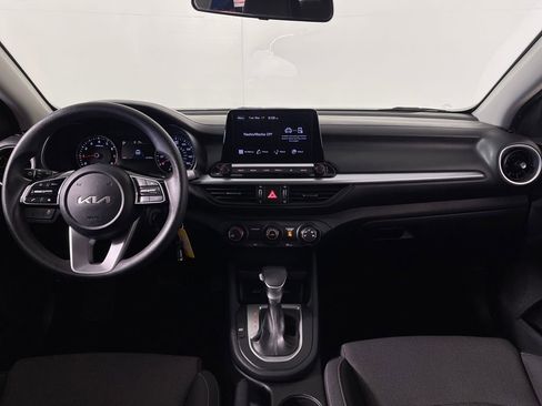 Used 2023 Kia Forte LXS image 13