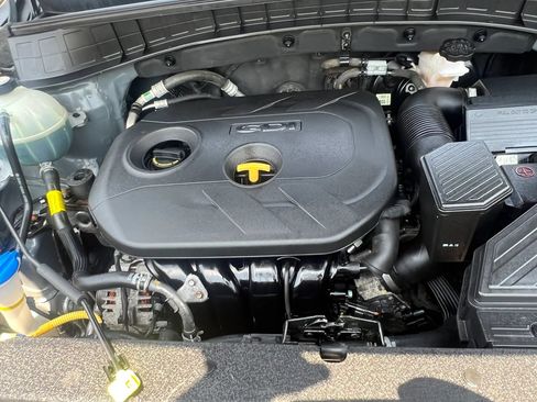 Used 2019 Hyundai Tucson SE AWD/4WD image 35