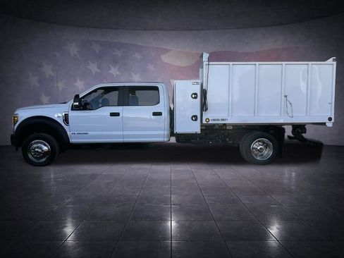Used 2019 Ford F550 XL image 2
