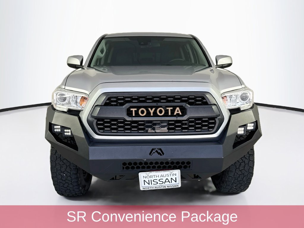 Used 2022 Toyota Tacoma SR w/ SR Convenience Package RWD image 2
