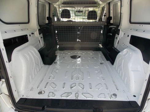 Used 2022 RAM ProMaster City Tradesman FWD image 18