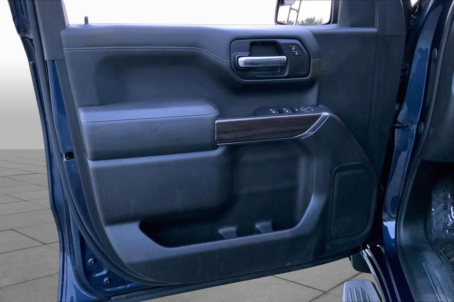 Used 2019 Chevrolet Silverado 1500 RST w/ All-Star Edition AWD/4WD image 19