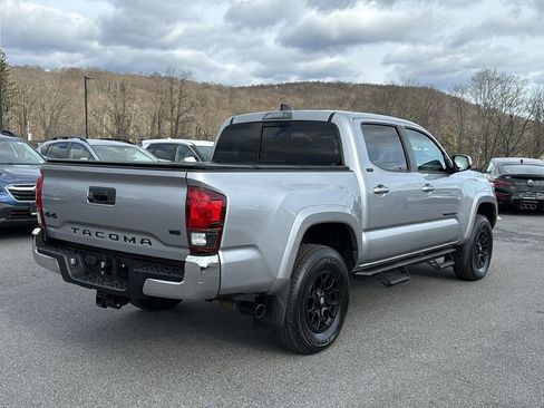 Used 2021 Toyota Tacoma SR5 image 3