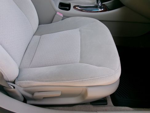 Used 2008 Chevrolet Impala LS FWD image 17
