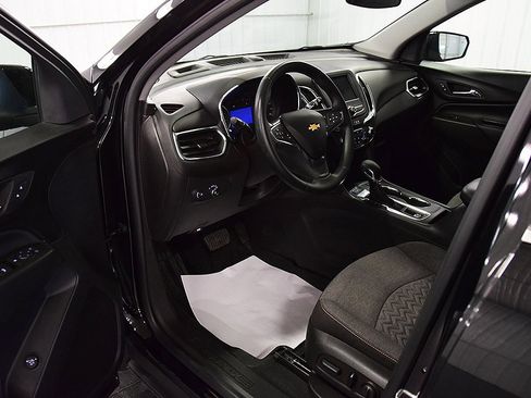 Used 2024 Chevrolet Equinox LT w/ LPO, Floor Liner Package image 14