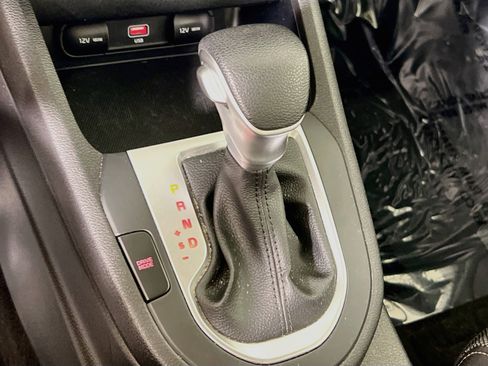 Used 2023 Kia Forte LXS FWD image 16