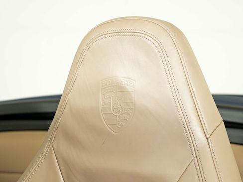Certified 2020 Porsche 911 Carrera 4S AWD/4WD image 29