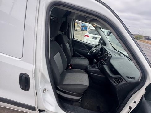 Used 2019 RAM ProMaster City Tradesman SLT image 15