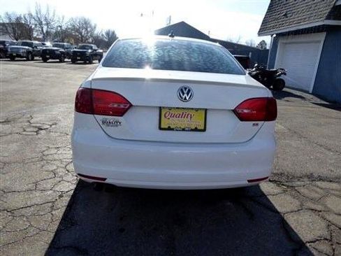 Used 2014 Volkswagen Jetta SE image 7