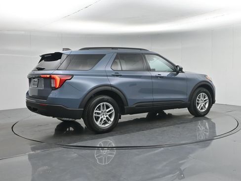New 2026 Ford Explorer Active RWD image 27