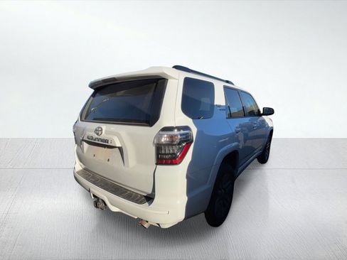 Used 2023 Toyota 4Runner TRD Sport w/ Technology Package image 4