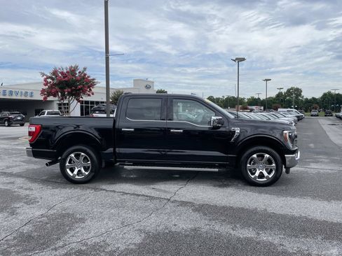 Used 2022 Ford F150 Lariat w/ Equipment Group 502A High RWD image 2