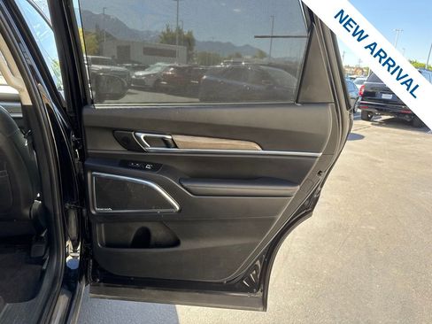 Used 2022 Kia Telluride SX w/ SX Prestige Package AWD/4WD image 13
