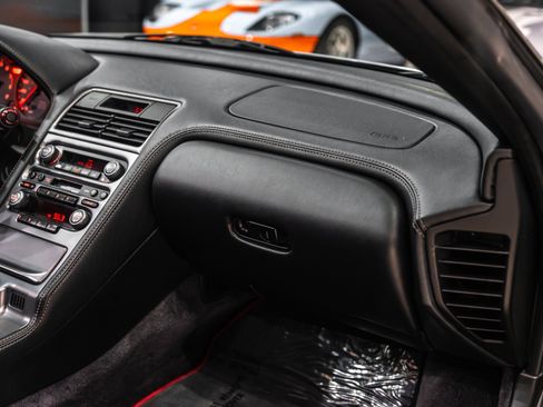 Used 2004 Acura NSX T image 25