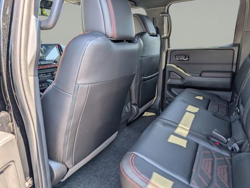 New 2025 Nissan Frontier PRO-4X w/ Pro Premium Package AWD/4WD image 11
