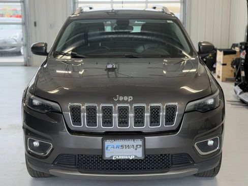 Used 2019 Jeep Cherokee Limited AWD/4WD image 7