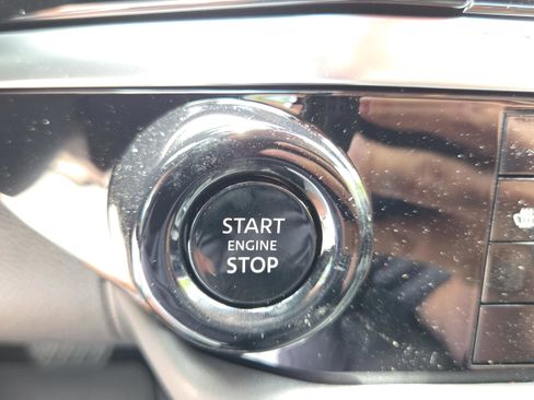 New 2026 Nissan Pathfinder SL FWD image 30