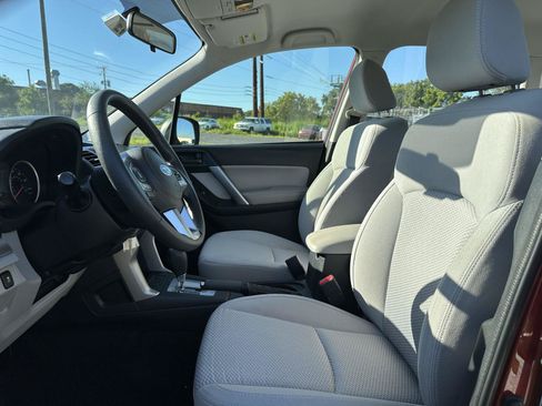 Used 2018 Subaru Forester 2.5i w/ Alloy Wheel Package AWD/4WD image 11