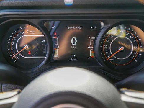 New 2024 Jeep Gladiator Sport image 24