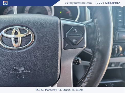 Used 2014 Toyota Tacoma PreRunner w/ SR5 Package image 32