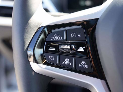 Certified 2025 BMW i4 xDrive40i image 23