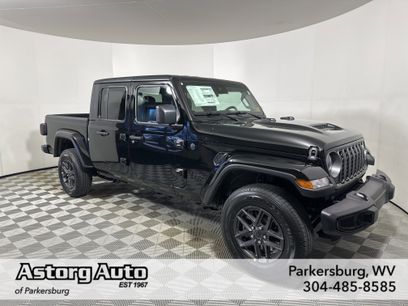 New 2025 Jeep Gladiator Sport