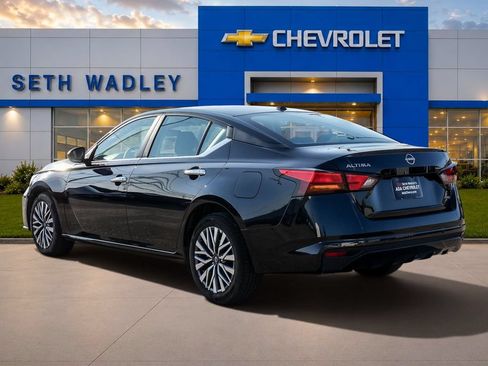 Used 2025 Nissan Altima 2.5 SV AWD/4WD image 59