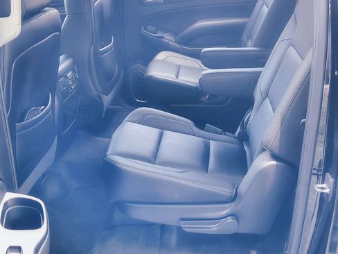 Used 2016 Chevrolet Suburban LTZ AWD/4WD image 15