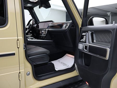 Used 2022 Mercedes-Benz G 550 image 31