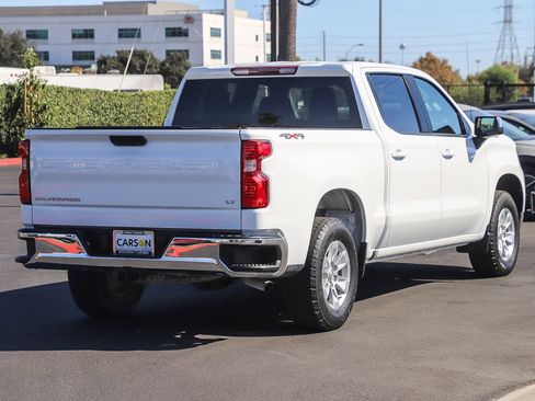 Used 2023 Chevrolet Silverado 1500 LT w/ Work Truck Package AWD/4WD image 7