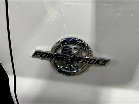 Used 2016 Ford F550 4x4 Regular Cab Super Duty image 26