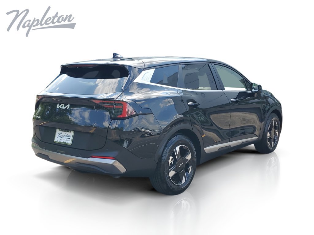 Used 2026 Kia Sportage LX FWD image 6